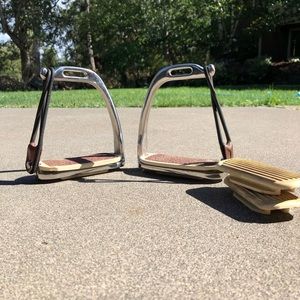 Dover Saddlery Other - Peacock stirrups Dover Saddlery Other - Peacock stirrups